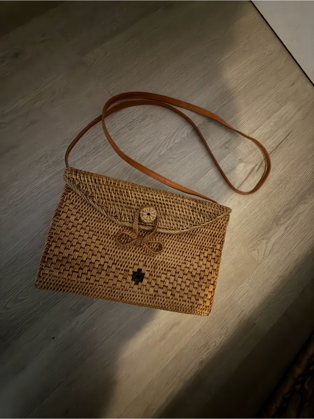 Rattan Box Purse